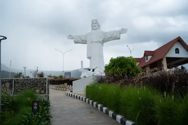 Day 3 — Sidihoni & Tulas Island