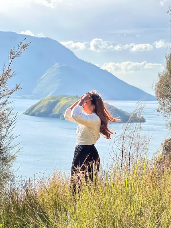 Day 3 – Lakes & Island Escape